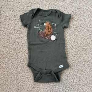 Gerber Green Bear Print Baby Onesie Size 3-6 Months